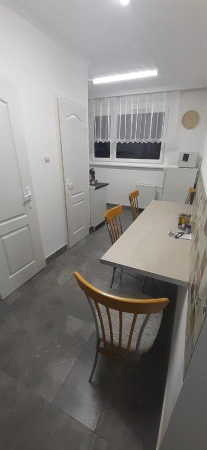 דירות Panel Hause קזינצברציקה מראה חיצוני תמונה