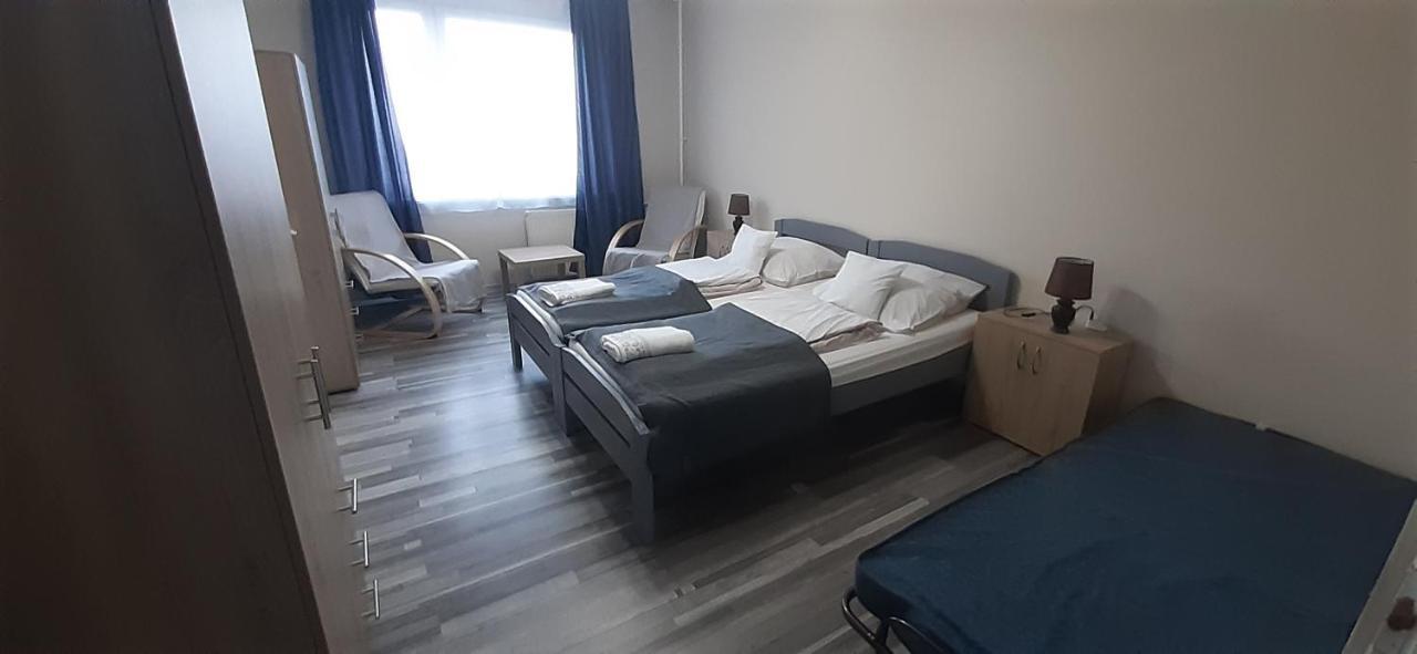 דירות Panel Hause קזינצברציקה מראה חיצוני תמונה